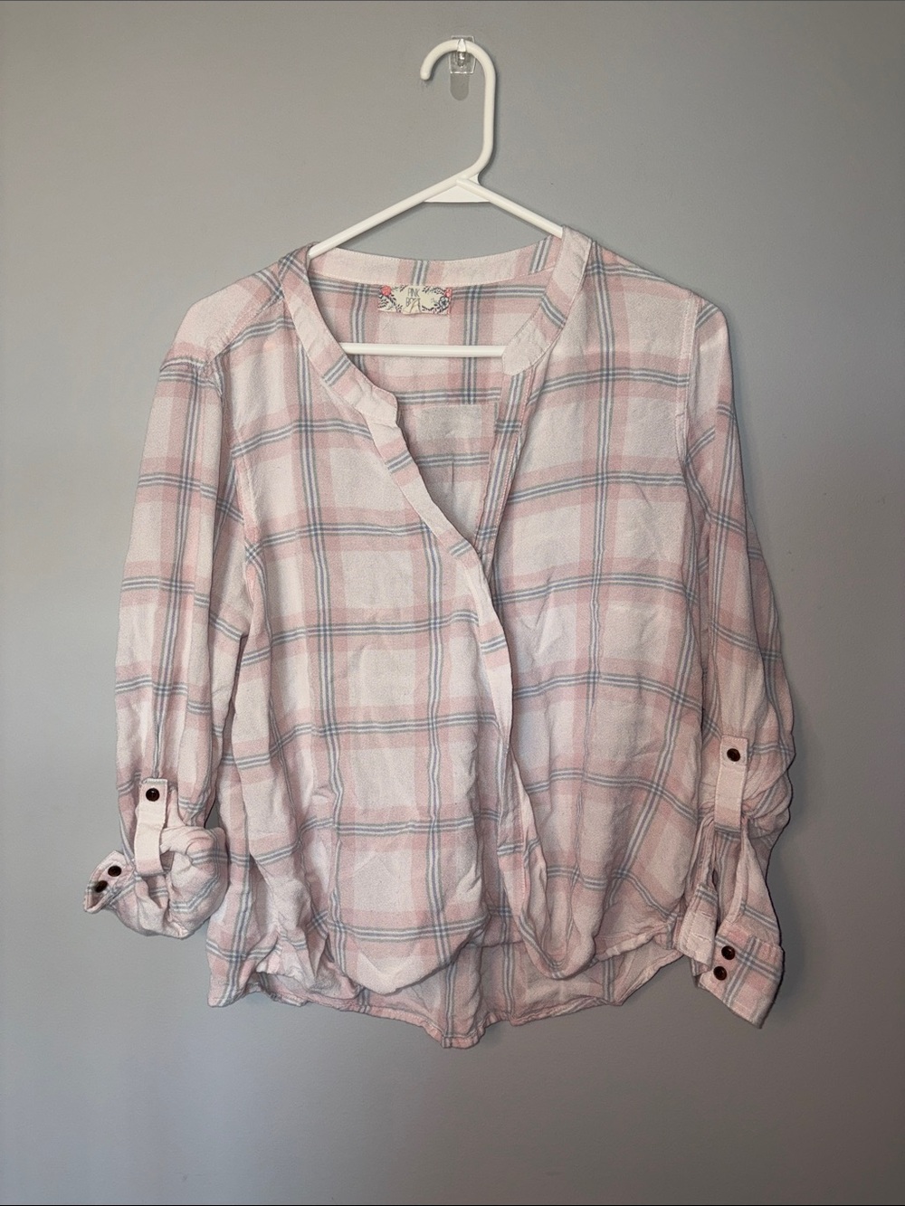 Light Pink Plaid Women's Button-Cuff Blouse XL